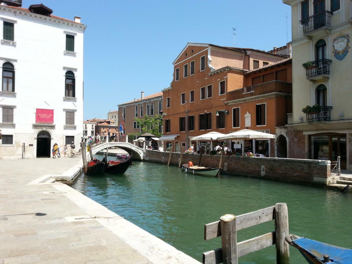 Appartamento Accademia San Vio Venecia Exterior foto